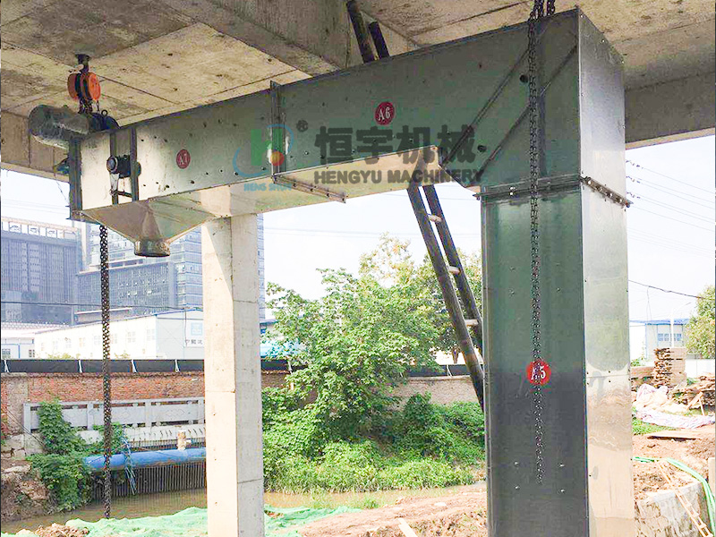 江蘇某環(huán)?？萍加邢薰?Z型提升機